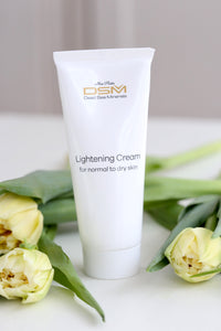 Krem mot misfargede flekker (Lightening Cream- Skin spot reduser) DSM156